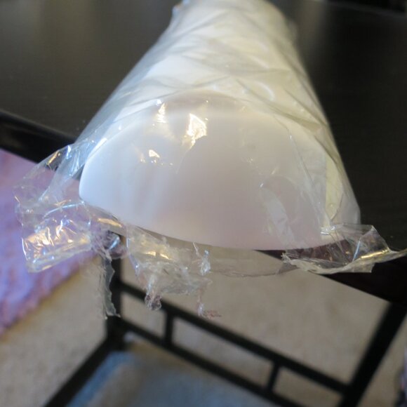 7 Day Pill Organizer - Picture 3 of 3